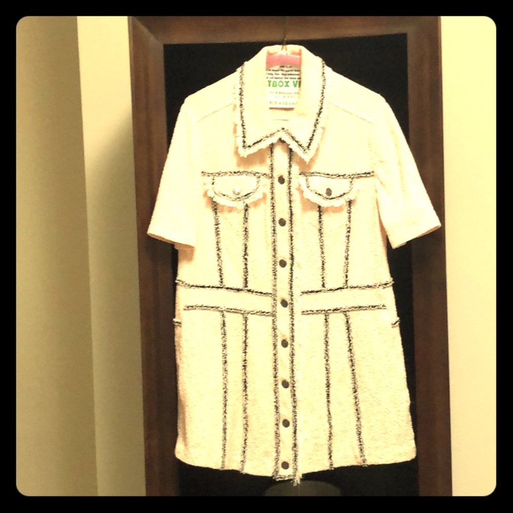Beautiful Veronica Beard classic jacket!